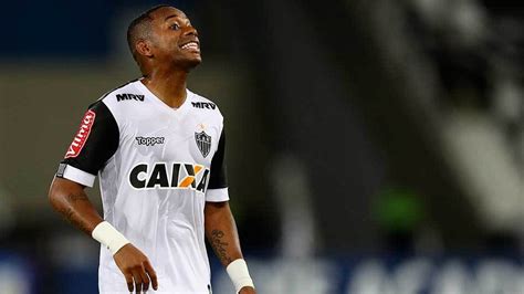 Caso Robinho: Jurista prevê decisão sobre prisão em seis meses .